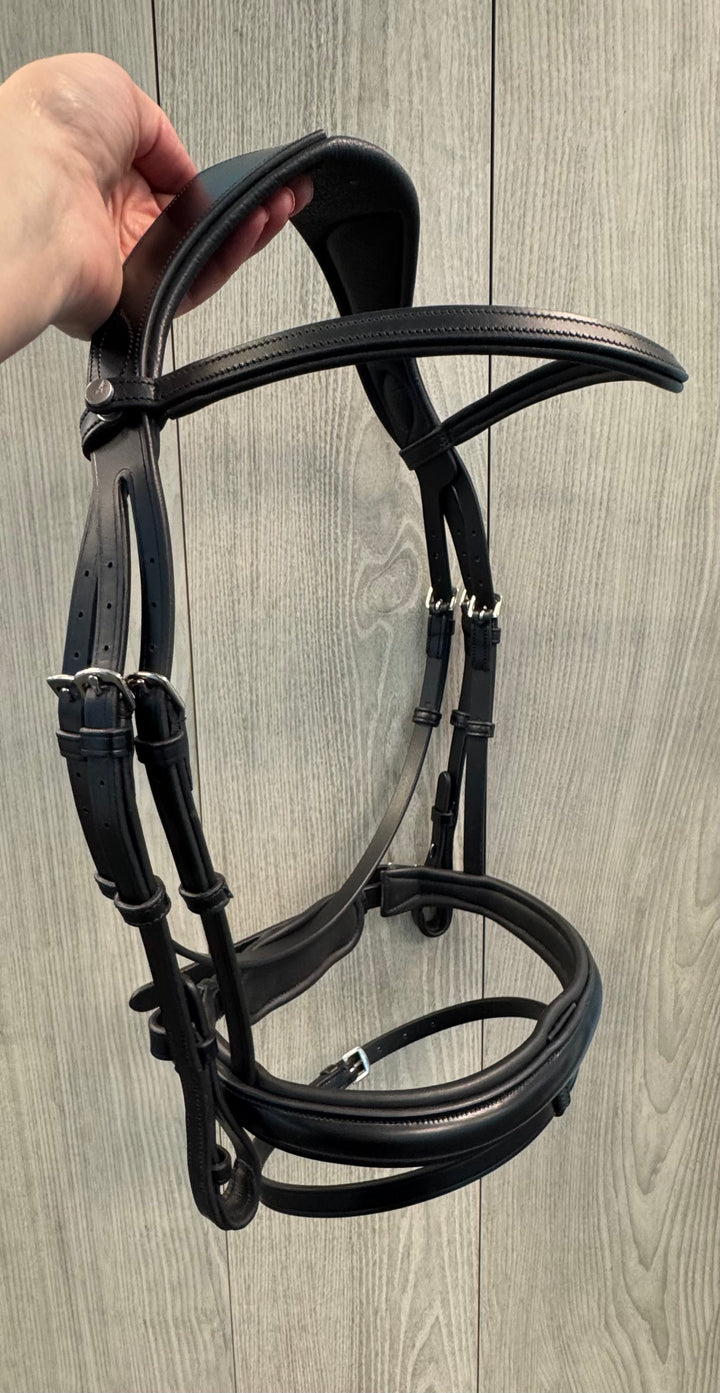 SALE Olympus Bridle Black - COB (A65)