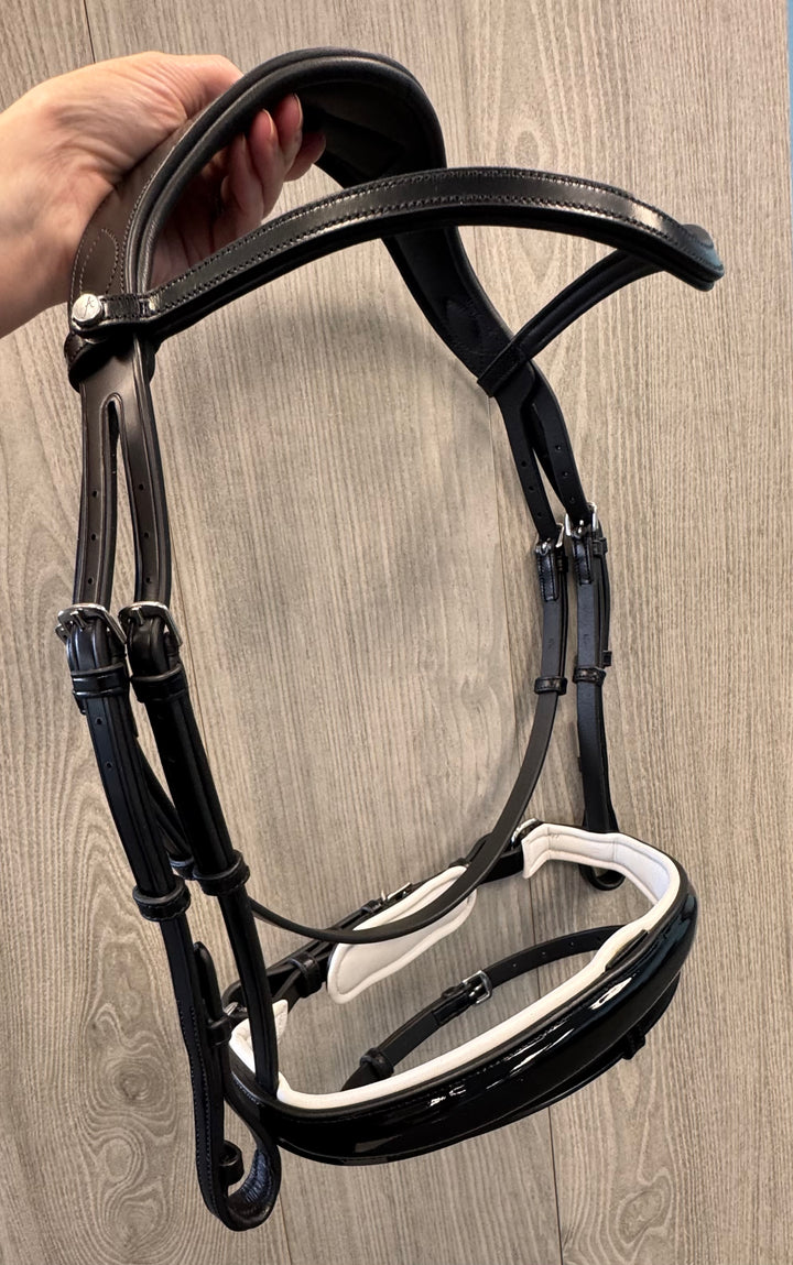 SALE Patent Infinity Dressage Bridle White Padding (R13)